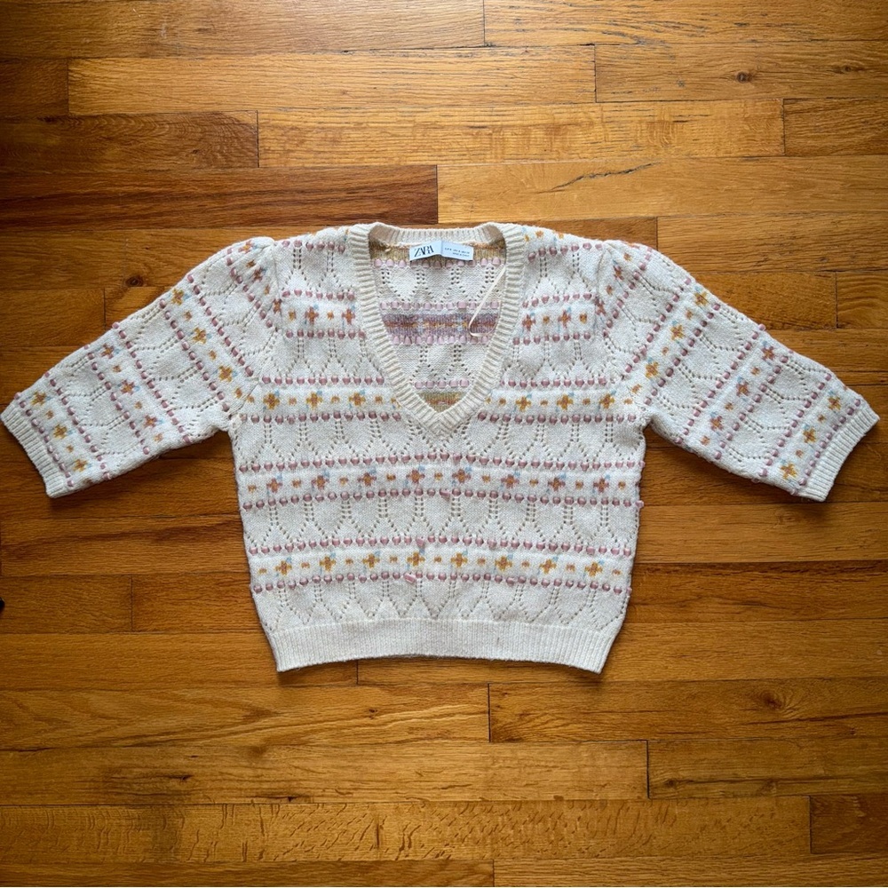 ZARA Floral Pattern Knit V-Neck Sweater size Small - Picture 2 of 5